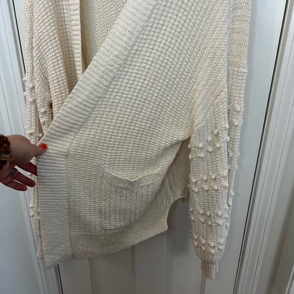 Madewell Bobble Sleeve Cardigan, Cream 1X - Picture 3 of 7